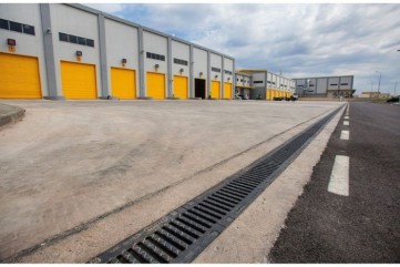 Warehouse Industrial Water Drainage System